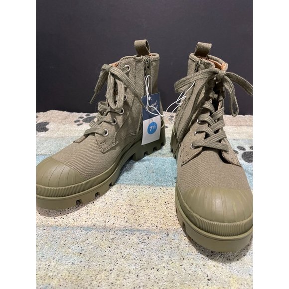 Universal Thread Shoes Womens Teagan Laceup Sneaker Boots Universal